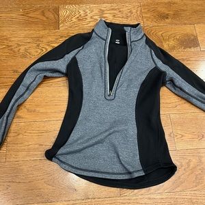 Lulu lemon half zipper pullover